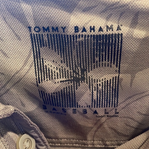 Tommy Bahama Texas Rangers Baseball Polo - Picture 5 of 8